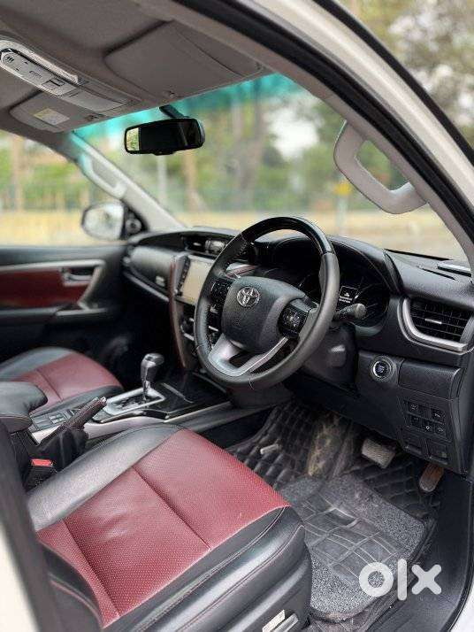 Toyota Fortuner Legender 4x4 At 2.8, 2021, Diesel