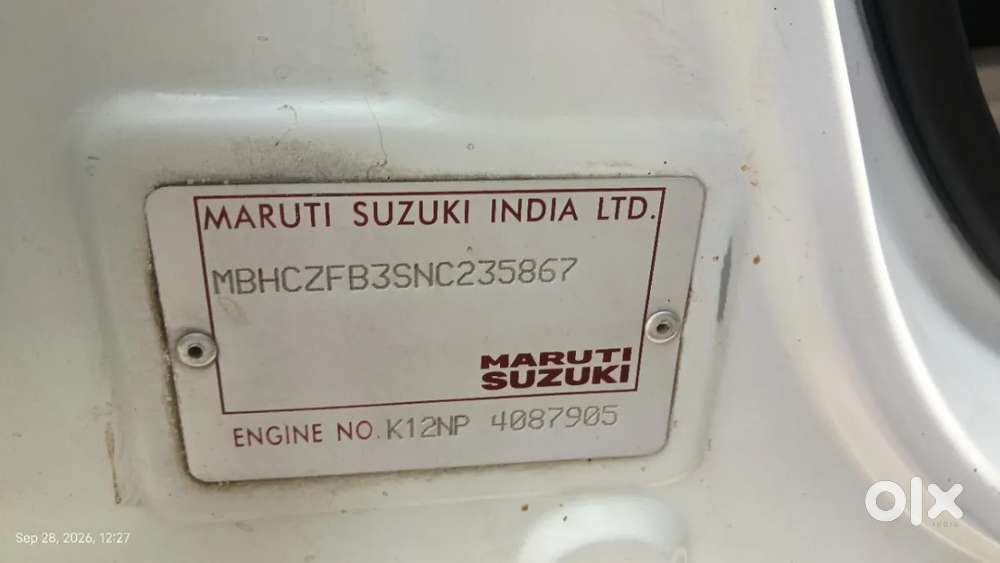 Maruti Suzuki Dzire 1.2 Vxi, 2022, Petrol