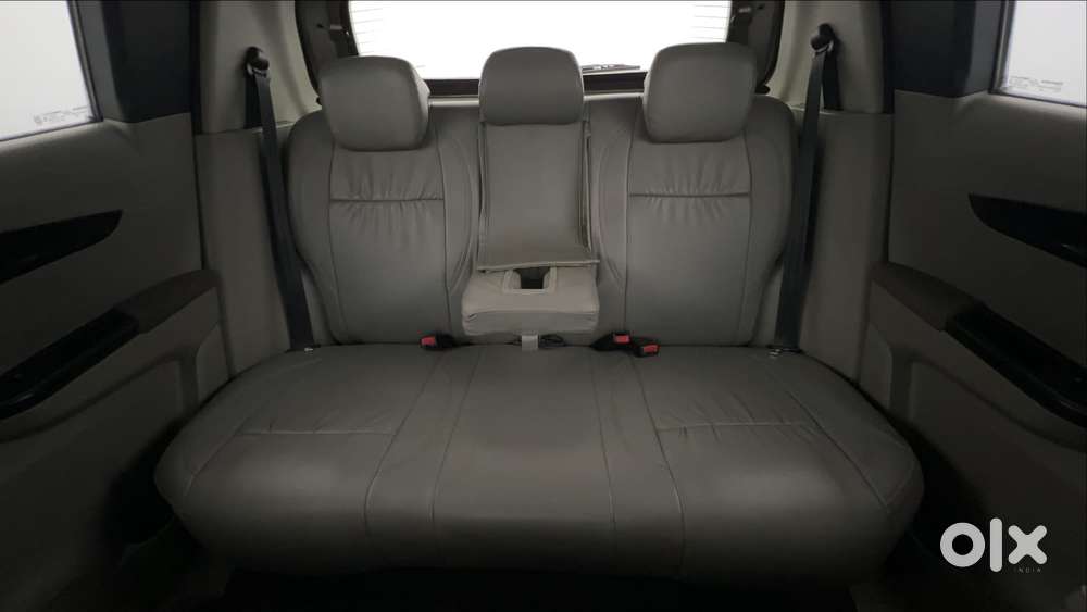 Mahindra Kuv 100 2016-2017 Mfalcon G80 K8, 2016, Petrol