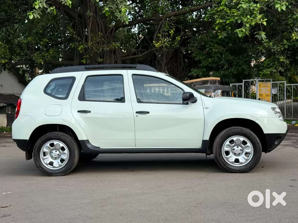 Renault Duster 1.5 Petrol Rxe, 2014, Petrol
