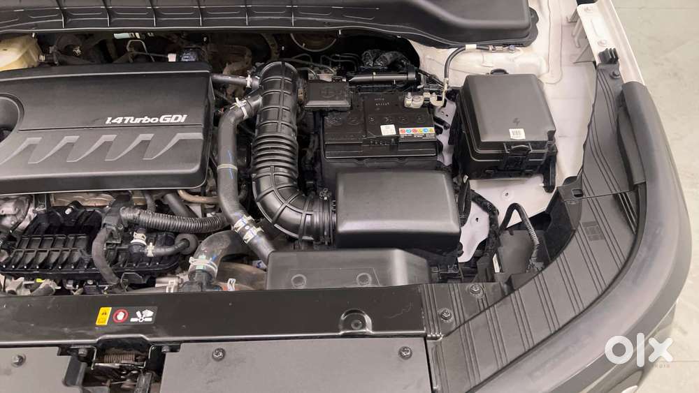 Kia Carens 1.4 Luxury Plus 6 Str, 2023, Petrol
