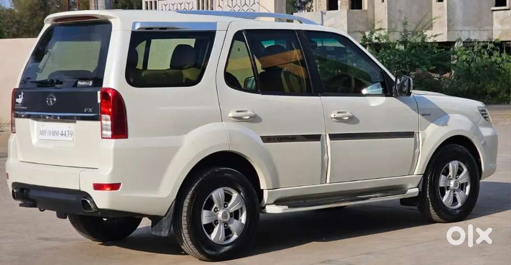 Tata Safari Storme 2014 Diesel Manual Car