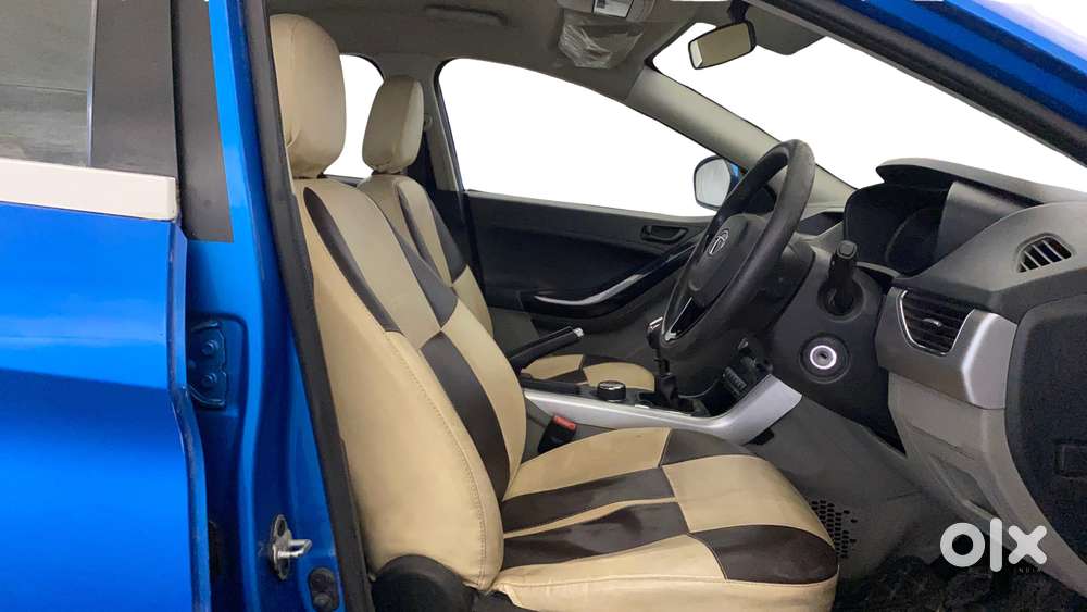 Tata Nexon 1.2 Revotron Xt, 2018, Petrol