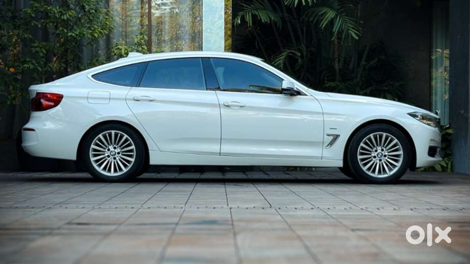 Bmw 3 Series Gt 320d Luxury Line, 2017, Diesel