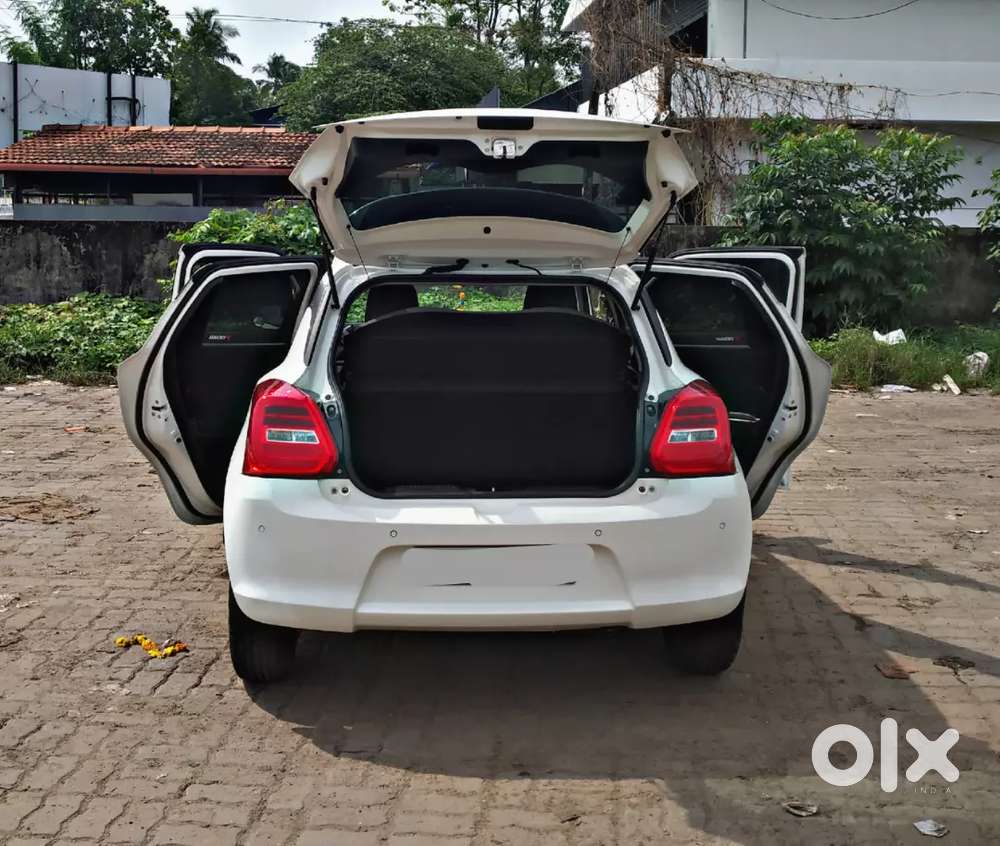 Swift Zxi Plus Automatic 2020 Yr, Low Km Driven, Company Service Only.