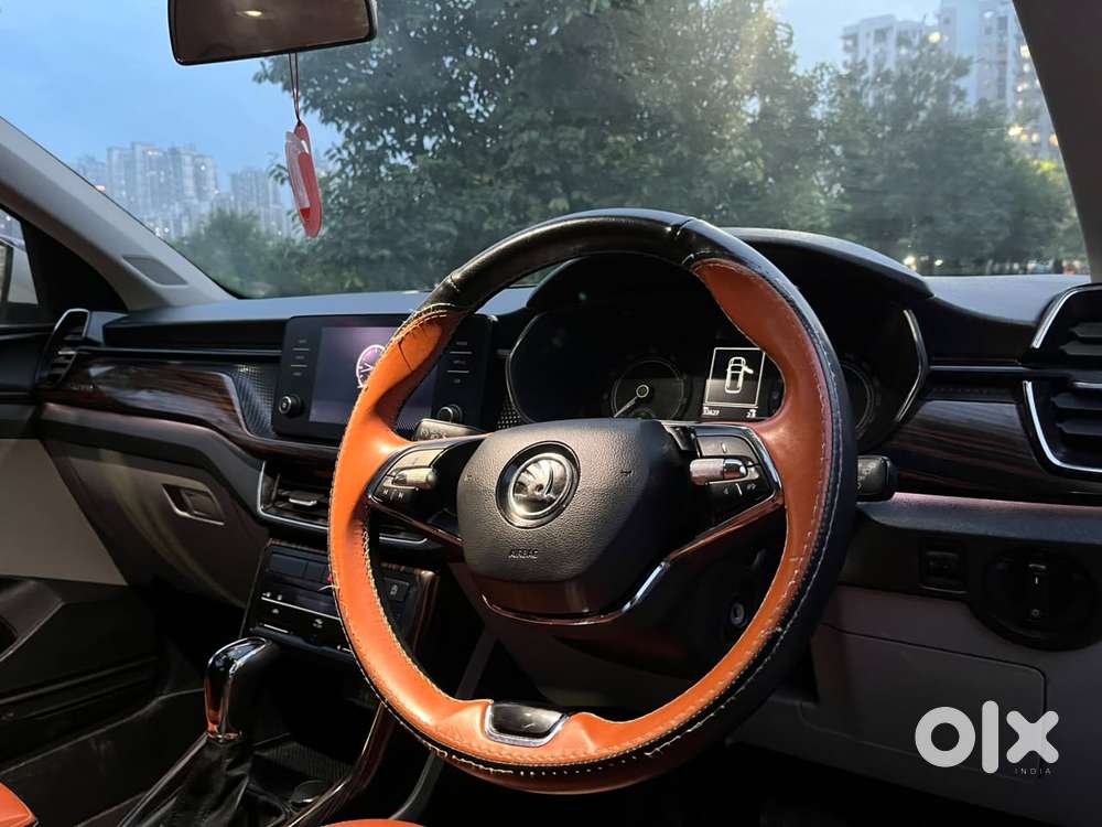 Skoda Kushaq 1.0 Tsi Ambition At, 2023, Petrol