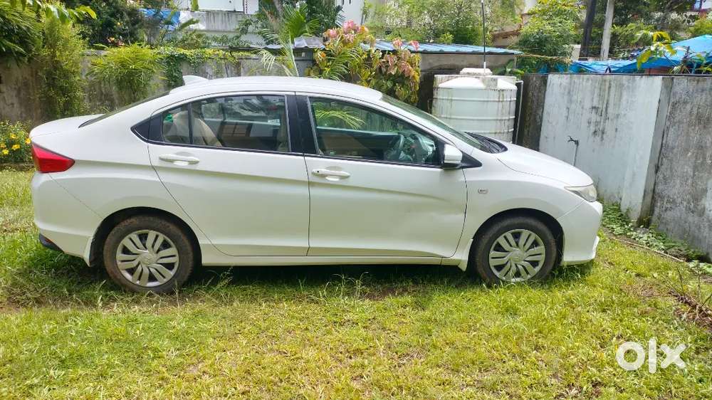 Honda City Sv Cvt 2014