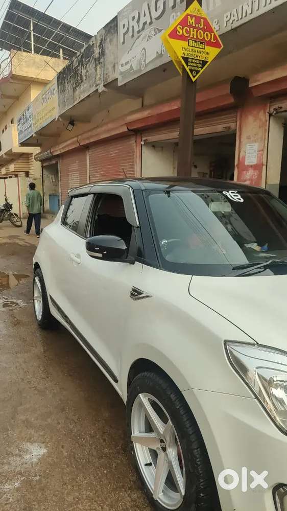 Maruti Suzuki Swift 2021 Petrol Manual
