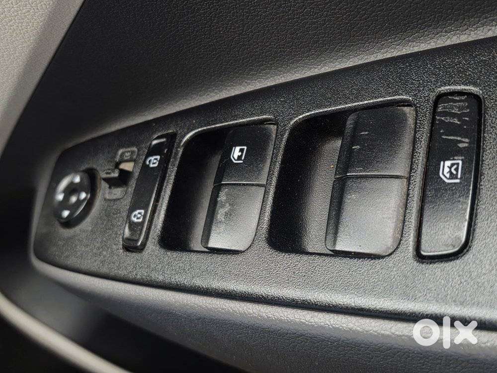 Hyundai Aura 1.2 S Cng, 2022, Cng & Hybrids