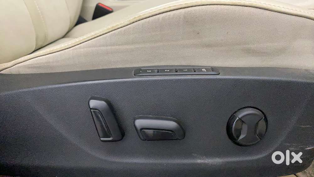 Skoda Octavia 2.0 Style Tsi At, 2022, Petrol