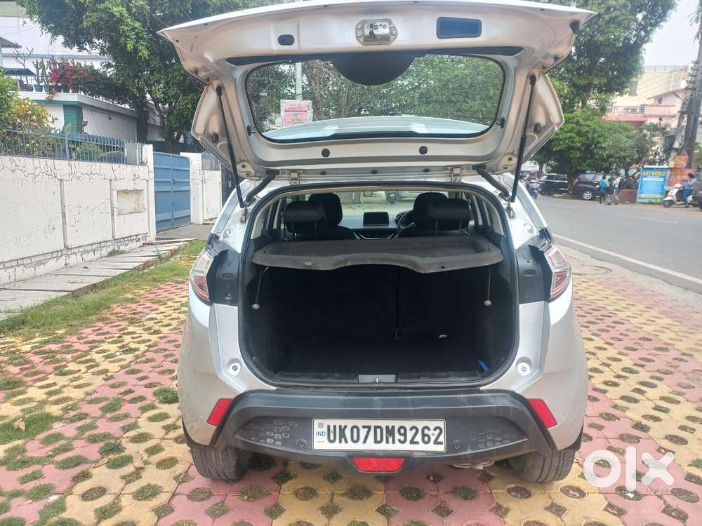 Tata Nexon 1.2 Revotron Xz Plus, 2019, Petrol