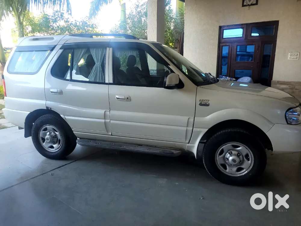 Tata Safari Dicor 2013