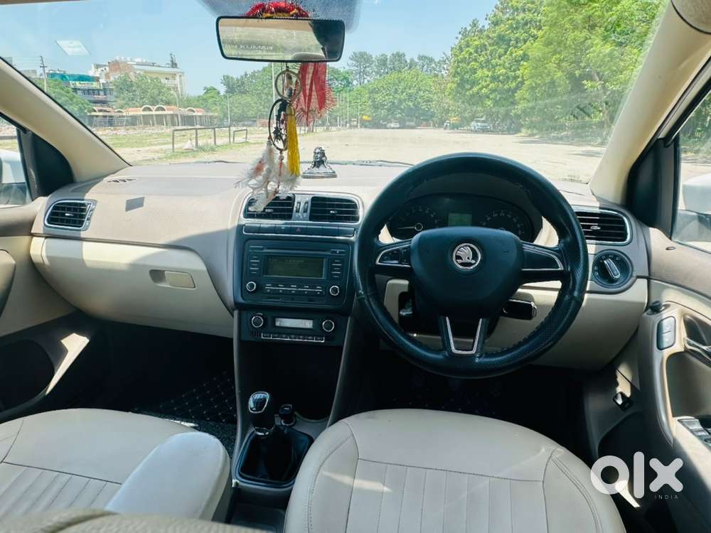 Skoda Superb Diesel 2014