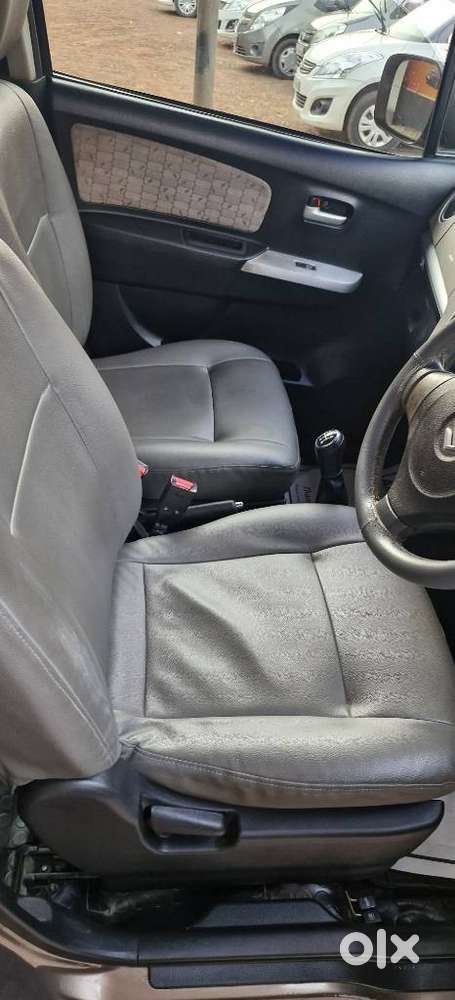 Maruti Suzuki Wagon R Vxi Bs Iv, 2013, Petrol