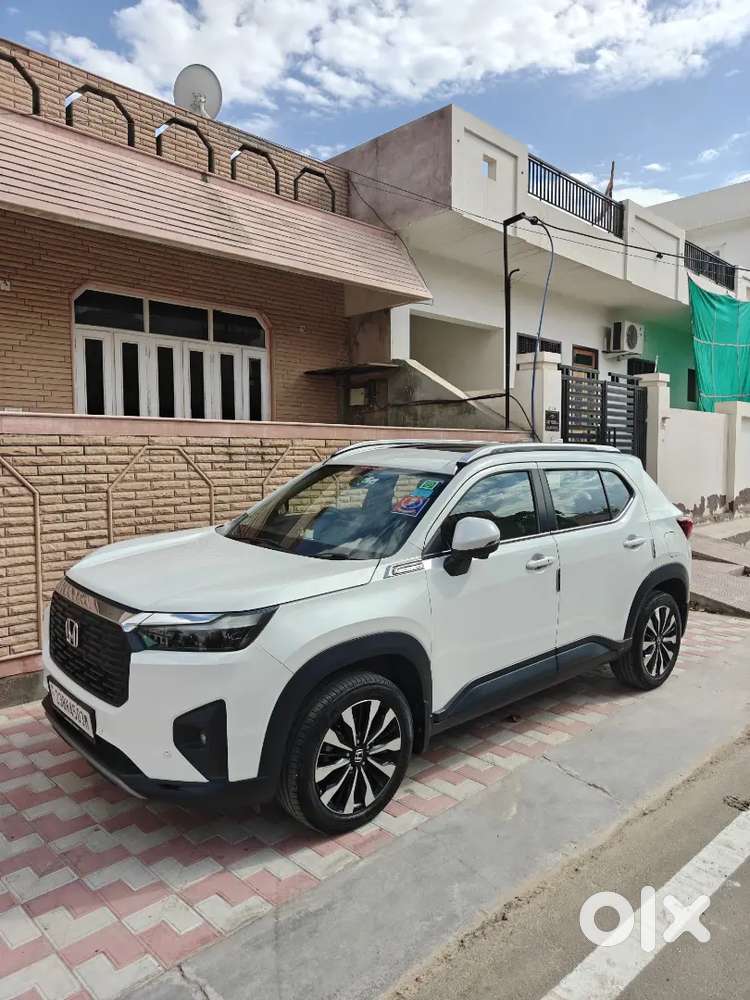 Honda Elevate December 2023 Petrol 20000 Km Driven