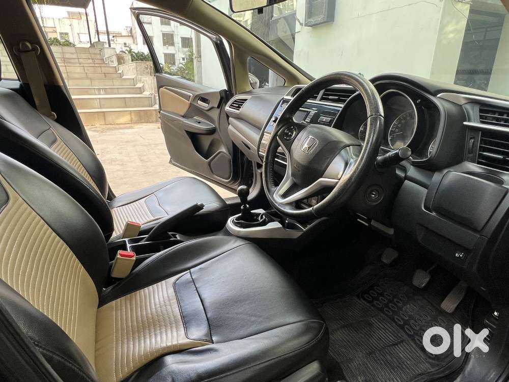 Honda Jazz Version V 2016