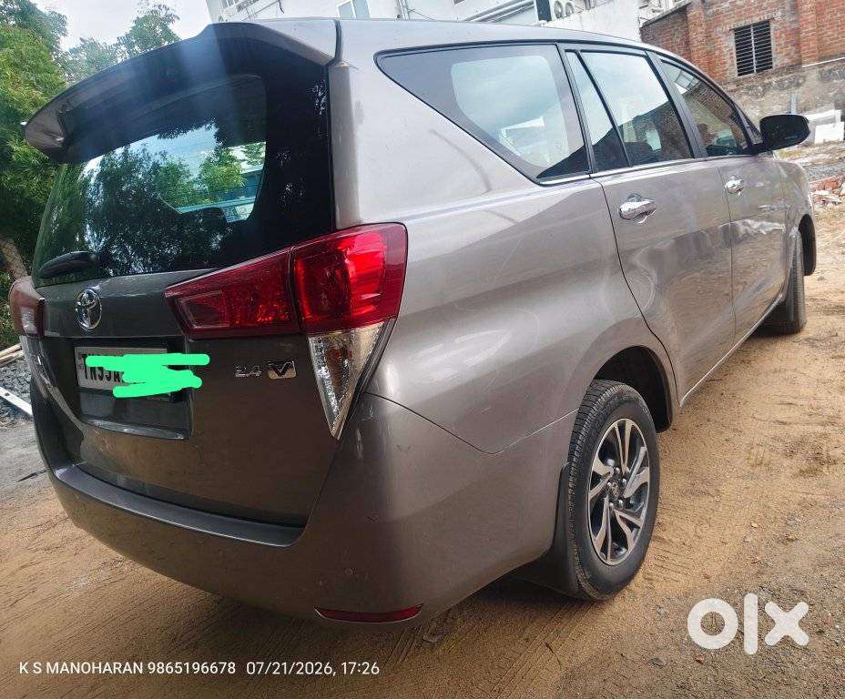 Toyota Innova Crysta 2.4 V 7 Str, 2023, Diesel