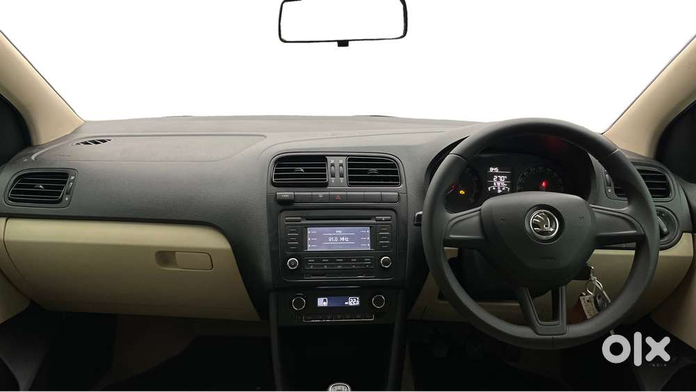 Skoda Rapid 1.0 Tsi Active, 2020, Petrol