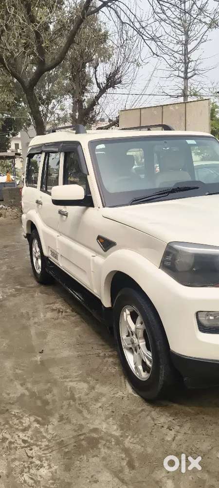 Mahindra Scorpio 2017