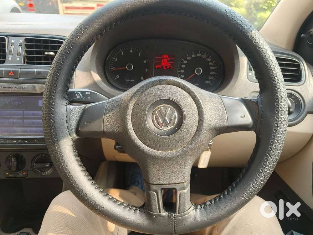 Volkswagen Vento 2010-2013 Petrol Comfortline, 2011, Petrol