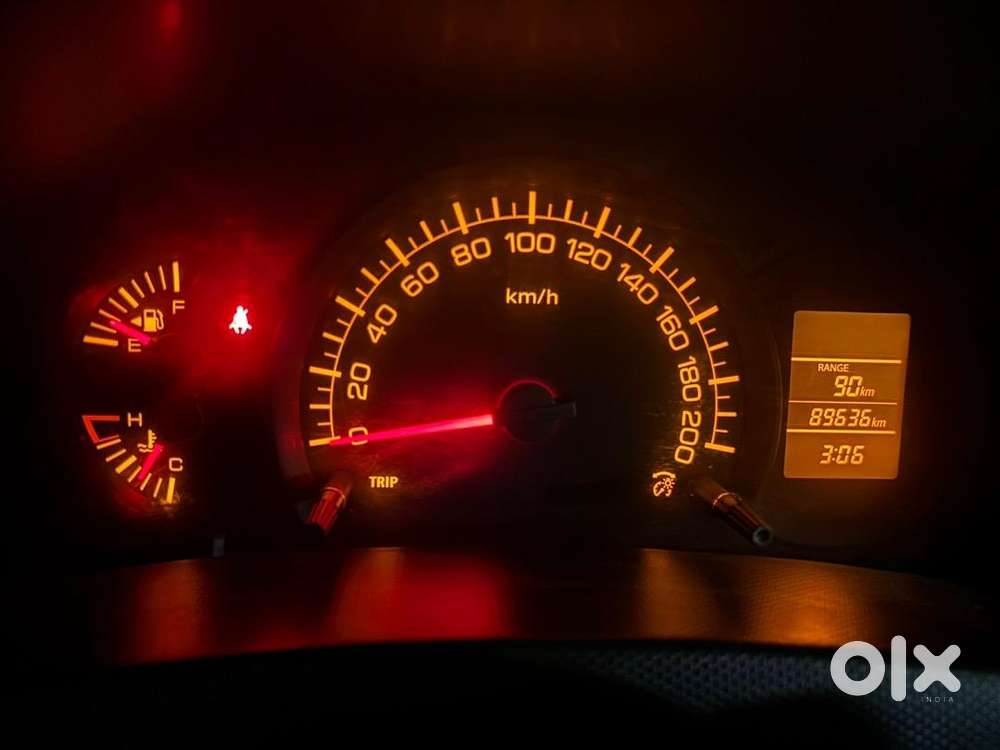 Maruti Suzuki Swift 2015 Petrol 90000 Km Driven