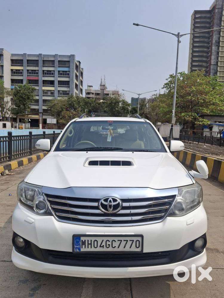 Toyota Fortuner 3.0 4x2 Automatic, 2013, Diesel