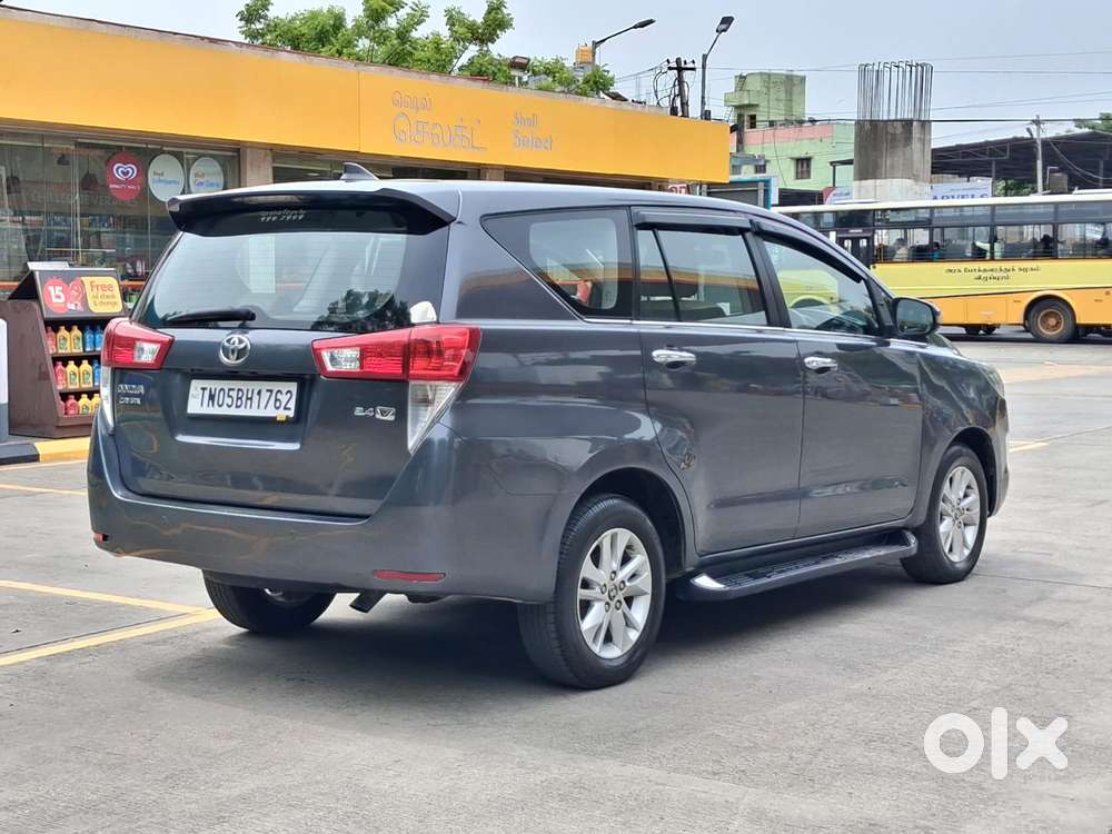 Toyota Innova Crysta 2.4 V 7 Str, 2016, Diesel