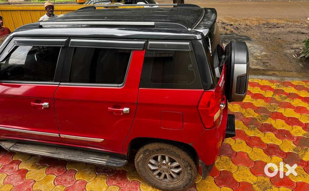 Mahindra Tuv 300 2018 Car