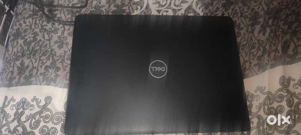 Dell laptop i7 8th gen laptop windows 10pro