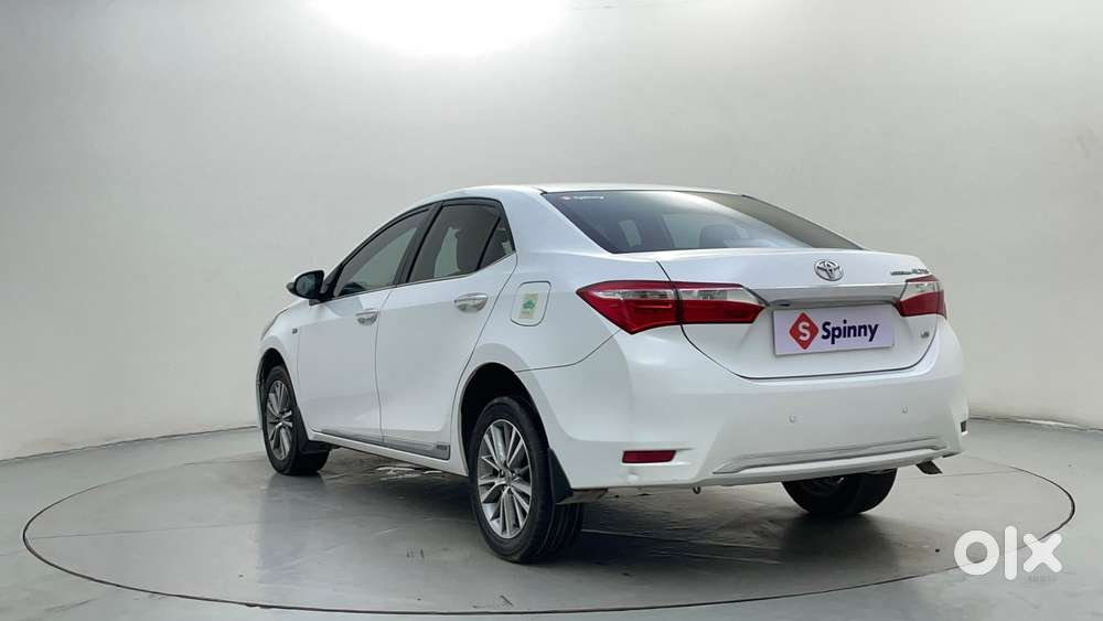 Toyota Corolla Altis 1.8 GL, 2016, Petrol