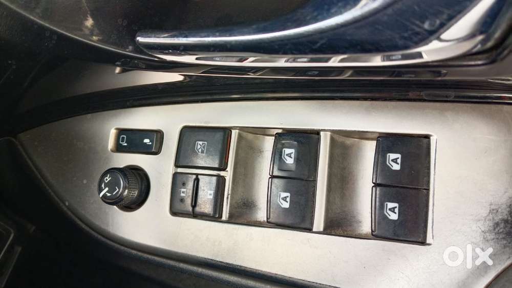 Toyota Innova Crysta 2.4 Z 7 Str, 2018, Diesel