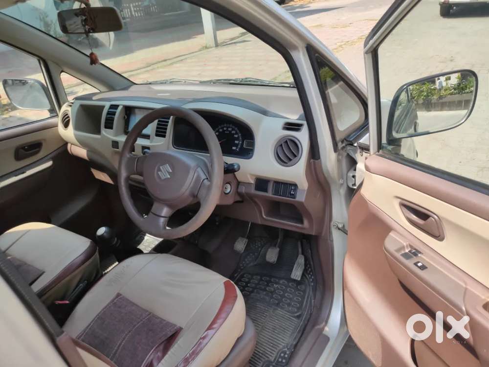 Maruti Suzuki Zen Estilo Lxi Bs Iv, 2013, Petrol