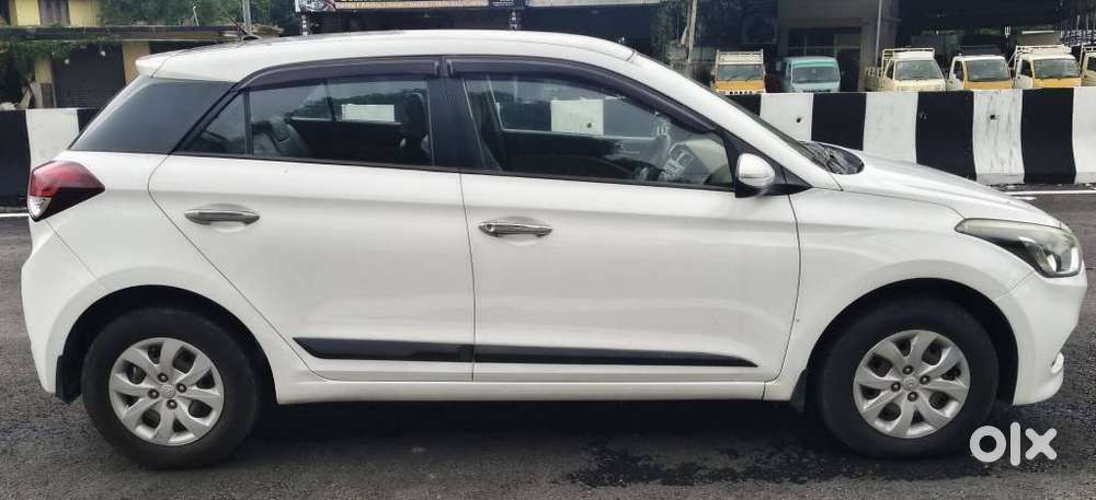 Hyundai I20 Sportz 1.2 Bs-iv, 2015, Petrol