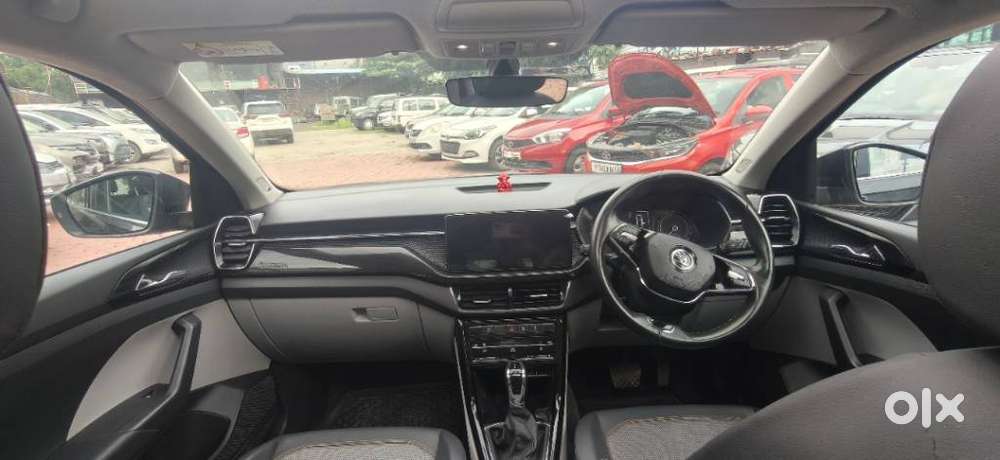 Skoda Kushaq 1.0 Tsi Ambition At, 2023, Petrol
