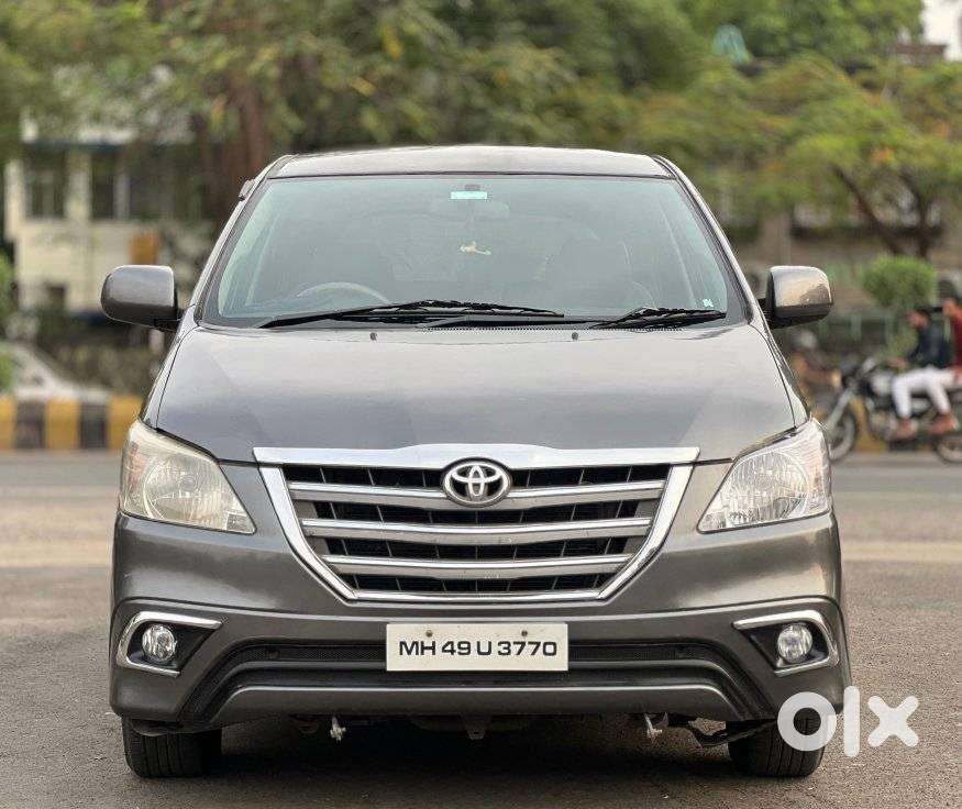 Toyota Innova 2.5 G (diesel) 8 Seater, 2015, Diesel