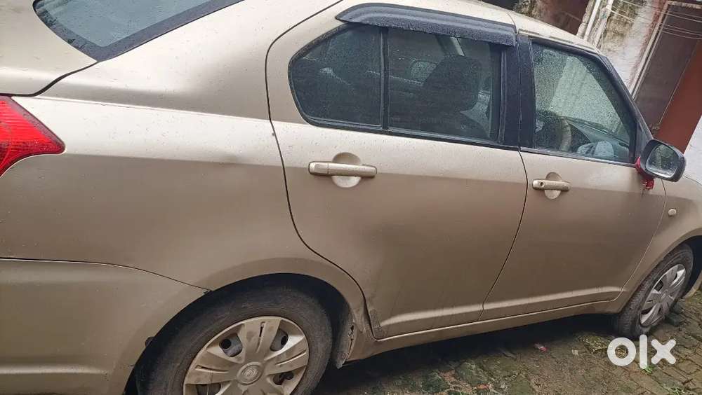 Maruti Suzuki Swift Dzire 2009 Petrol 80000 Km Driven Oll Paper Ok