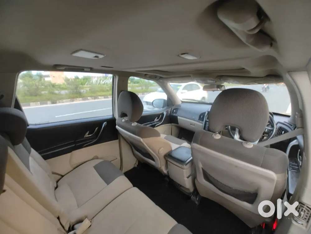 Mahindra Xuv500 Diesel Manual 2018 Sunroof