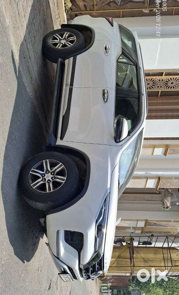 Toyota Fortuner 4x2 Mt 2.8 Diesel, 2022, Diesel
