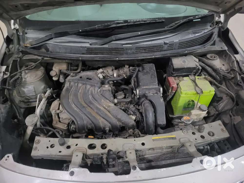 Nissan Sunny Petrol 2012 Second