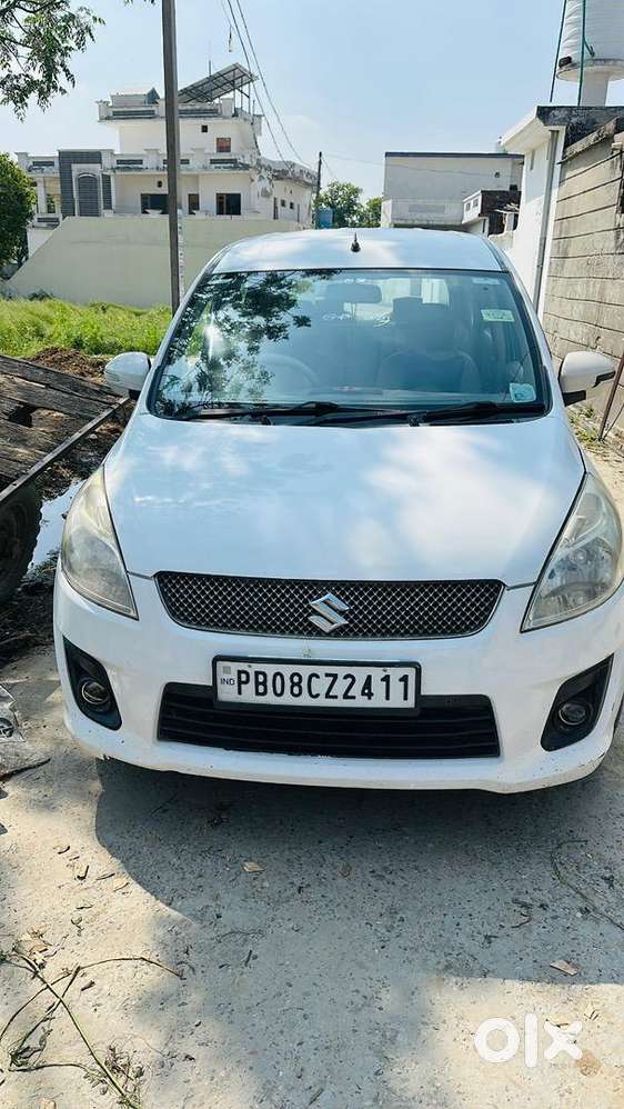 Maruti Suzuki Ertiga 2015 Diesel 132000 Km Driven