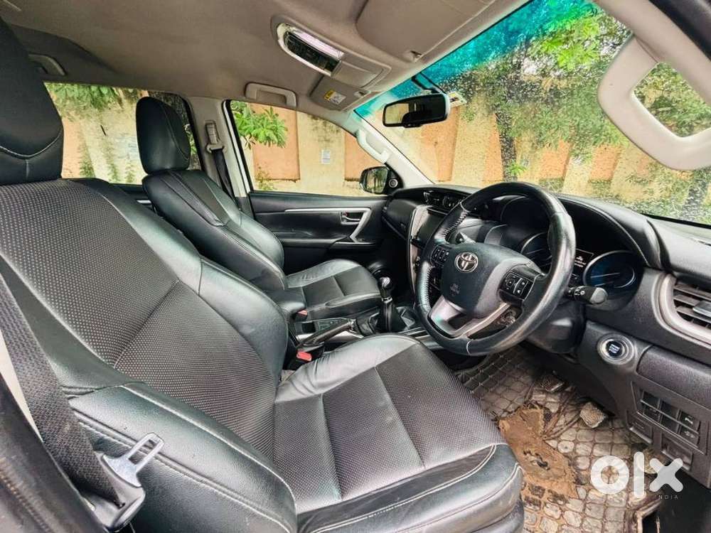Toyota Fortuner 4x2 Mt 2.8 Diesel, 2022, Diesel