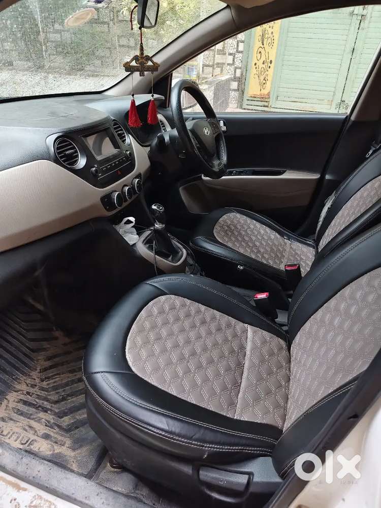 Hyundai Grand I10 Sportz 2017 Variant