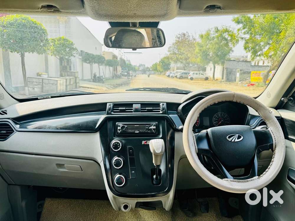 Mahindra Kuv 100 2016-2017 Mfalcon G80 K4 5str, 2016, Petrol