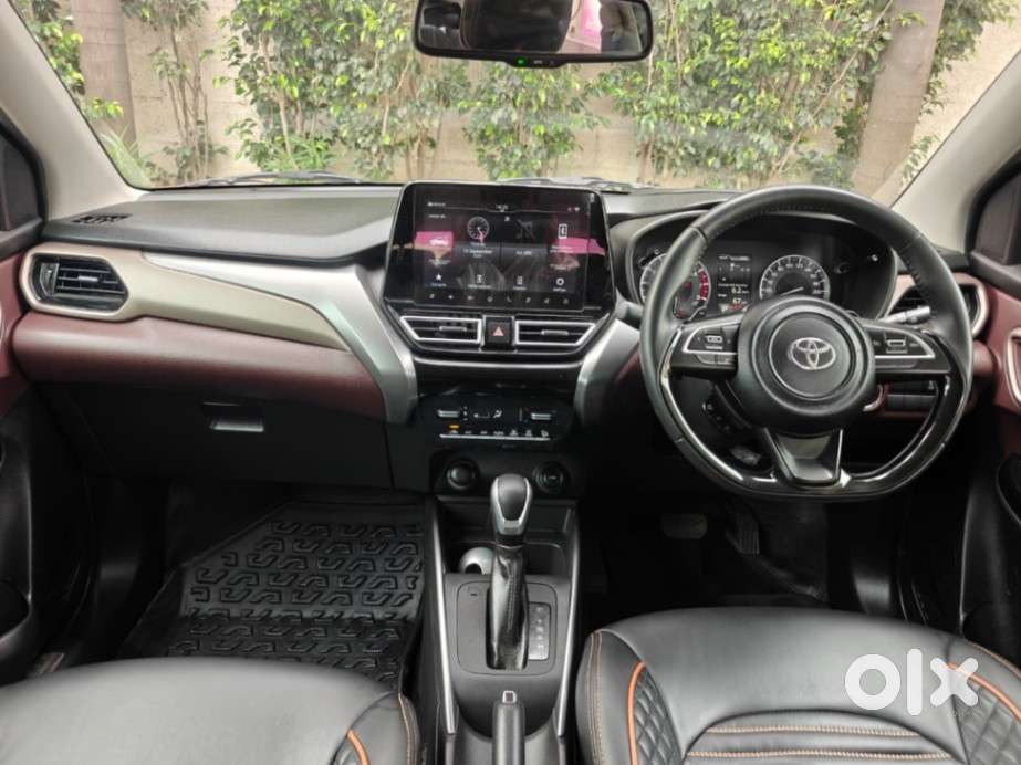 Toyota Urban Cruiser Taisor V 1.0 Petrol At, 2024, Petrol