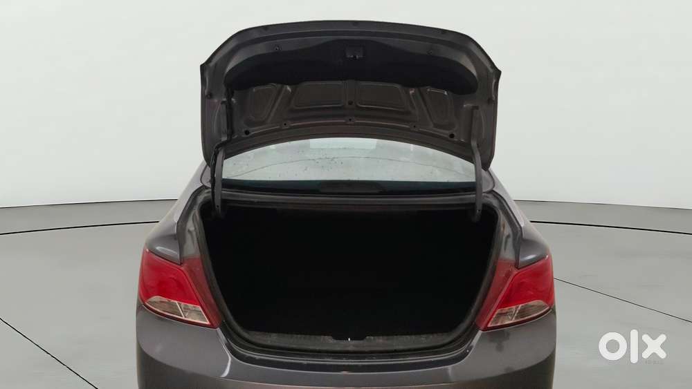 Hyundai Verna 2016-2017 1.6 Crdi Sx, 2016, Diesel