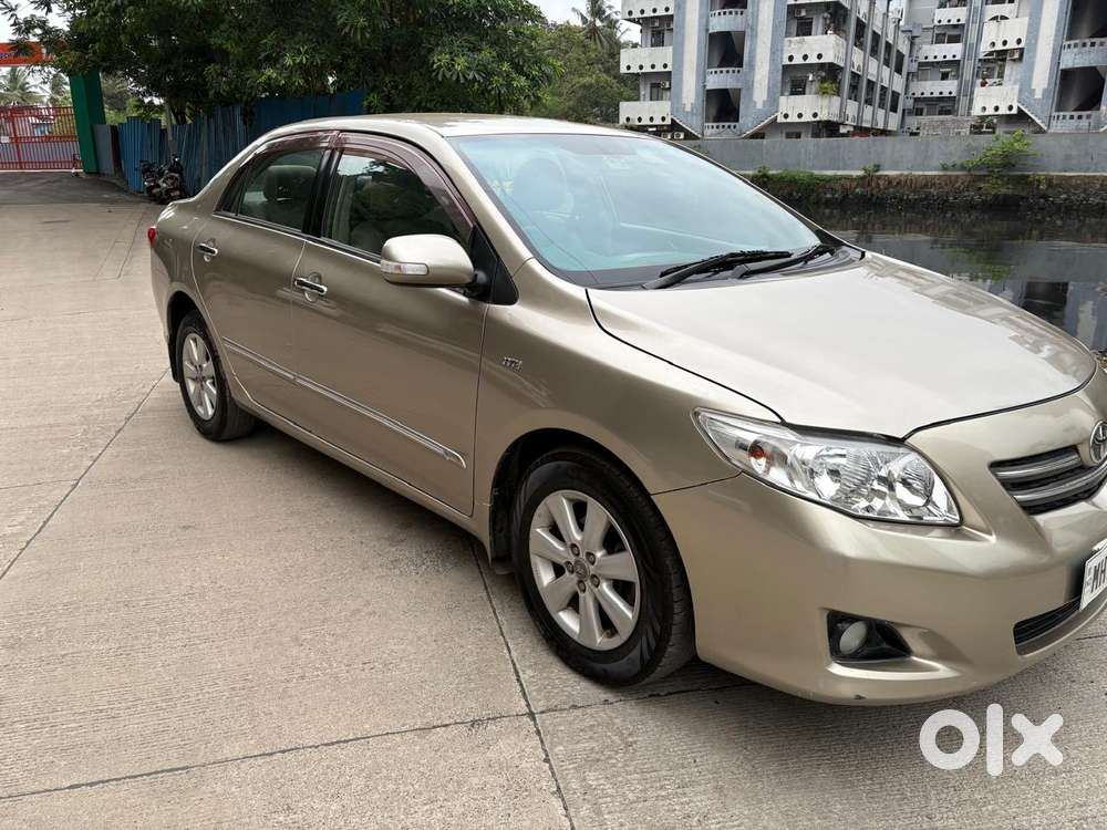 Toyota Corolla Altis G, 2011, Petrol