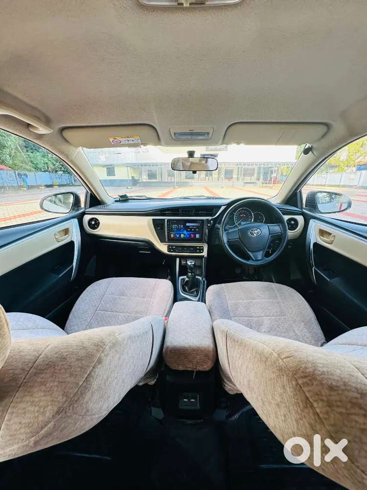 Toyota Corolla Altis 2017