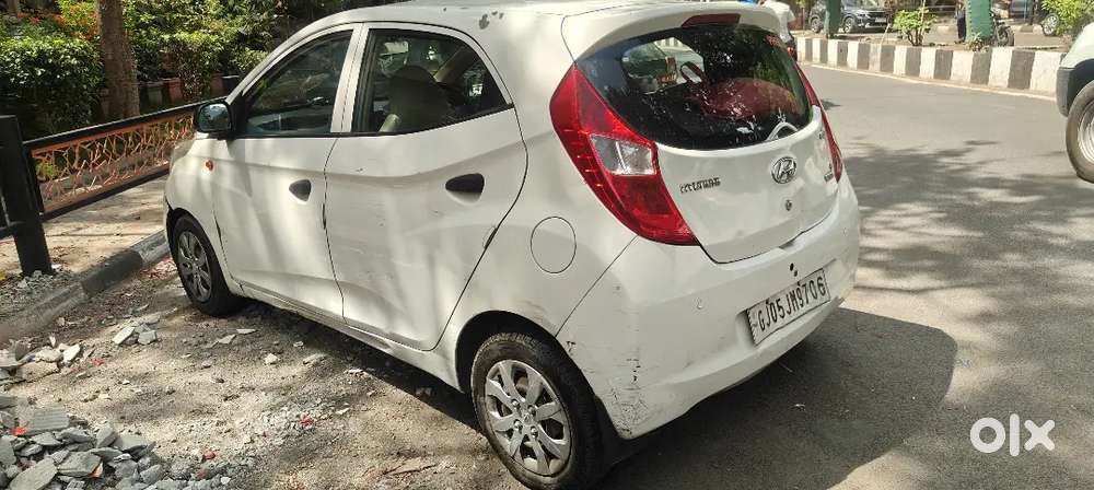 Hyundai Eon 2015 Cng+ Petrol 170000 Km Driven