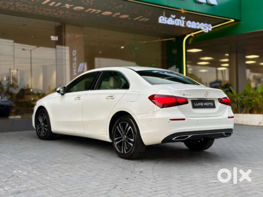 Mercedes-benz A-class Limousine 200, 2024, Petrol