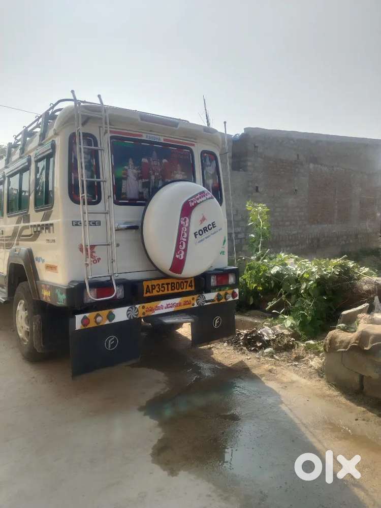 Force Motors Trax Cruiser 2018 Diesel Good Condition